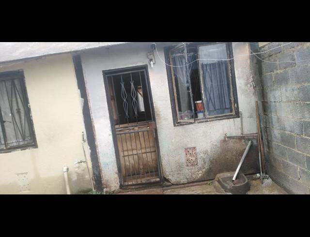 1 BEDROOM HOUSE FOR SALE IN JABAVU